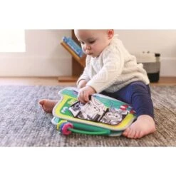 Infantino Miroir D'activités 2 En 1 11 Infantino Miroir D'activités 2 En 1 -Optimal Jouet Magasin 0773554151138 0773554151138 5BaseMedia 550Wx550H