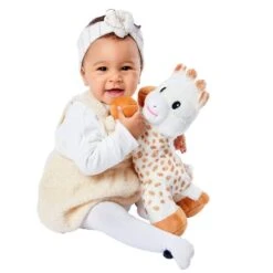 Sophie La Girafe Peluche Light & Dreams -Optimal Jouet Magasin 3056568507397 3056568507397 4BaseMedia 550Wx550H