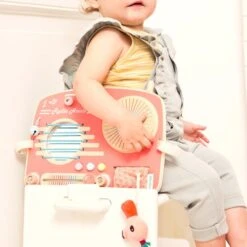 Lilliputiens Panneau D'activités Radio -Optimal Jouet Magasin 5414834831818 5414834831818 5BaseMedia 550Wx550H