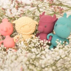 Lilliputiens Hochet Multisensoriel éco Yvon 15 Lilliputiens Hochet Multisensoriel éco Yvon -Optimal Jouet Magasin 5414834832099 5414834832099 8BaseMedia 550Wx550H