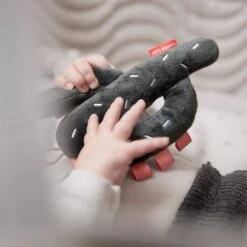 Done By Deer Coffret Naissance Jeux D'éveil Lalee 12 Done By Deer Coffret Naissance Jeux D'éveil Lalee -Optimal Jouet Magasin 5712643034551 5712643034551 6BaseMedia 550Wx550H