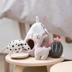 Done By Deer Jouet D'éveil Hide&Seek Lalee -Optimal Jouet Magasin 5712643034582 5712643034582 8BaseMedia 550Wx550H